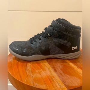 Nfinity Beast Mid Top Black Cheer Shoes, Size 9.5
